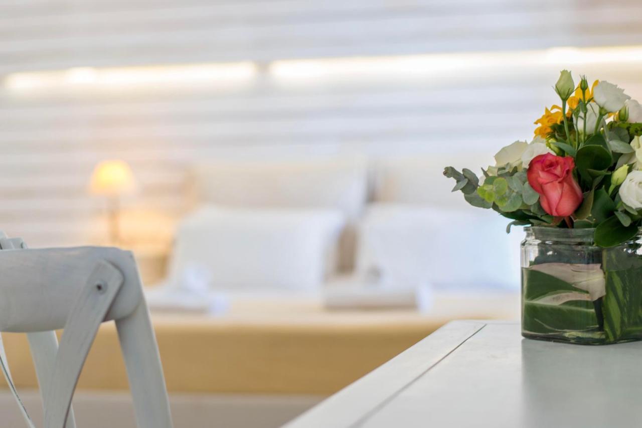 With-Inn Mykonos Suites Tourlos Buitenkant foto