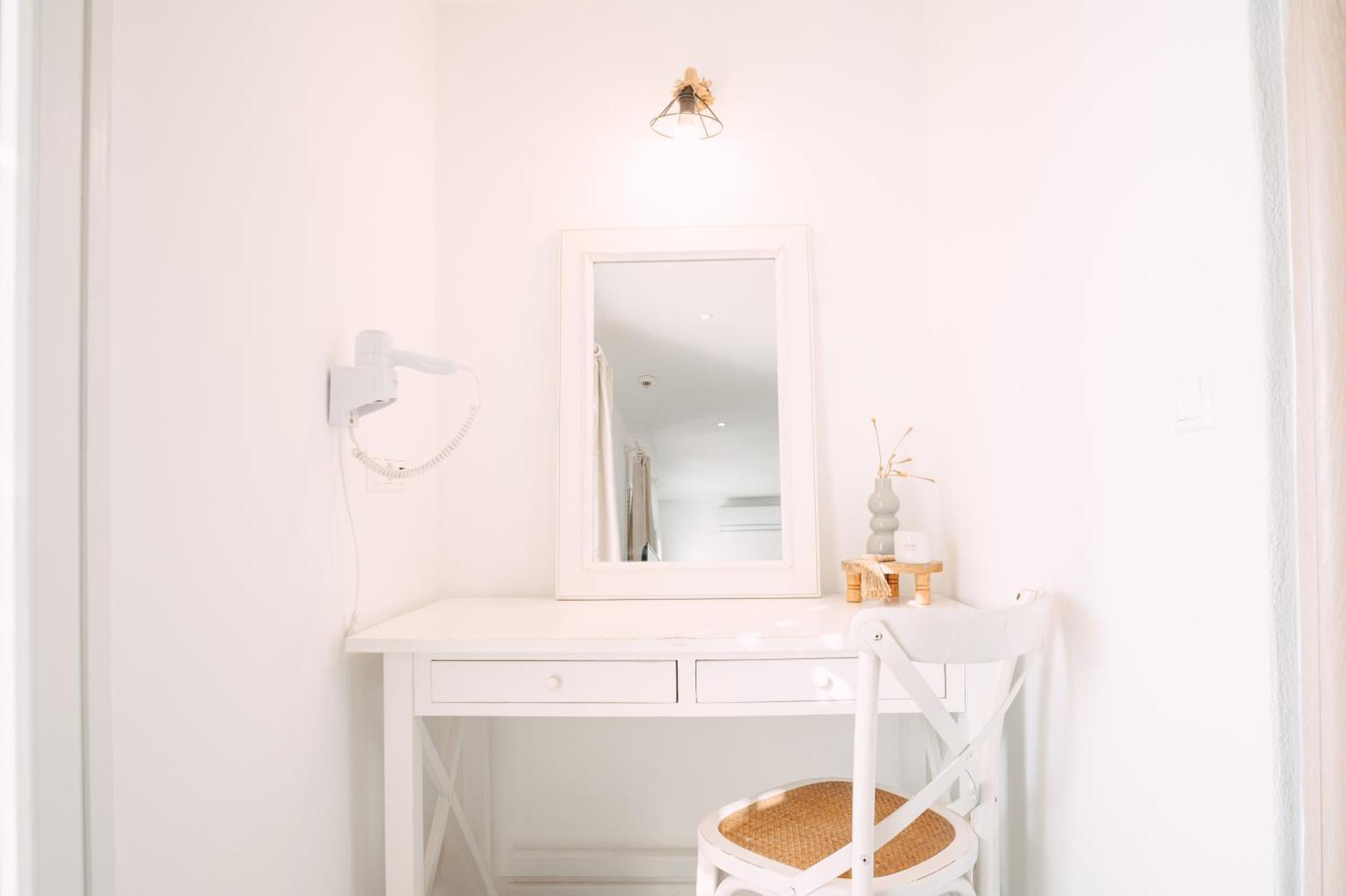 With-Inn Mykonos Suites Tourlos Buitenkant foto